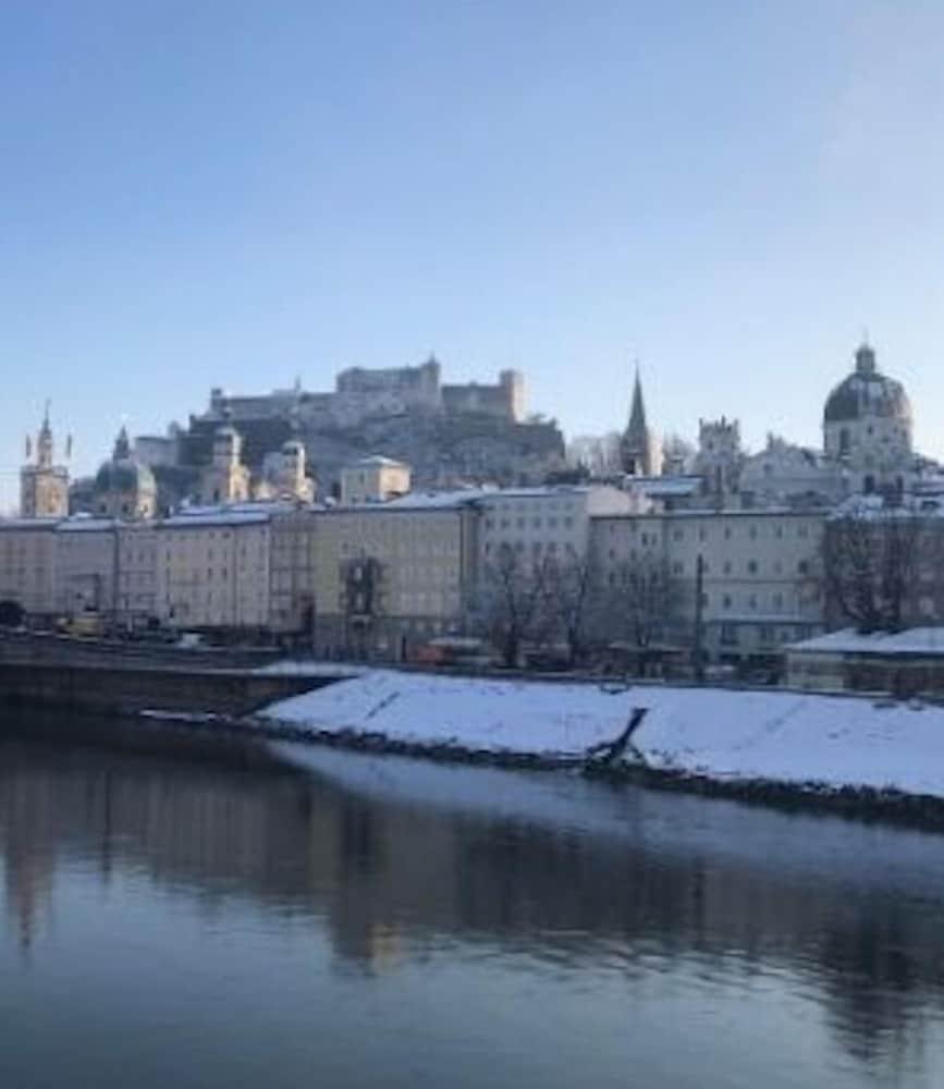 Apartments Ante Portas Salzburg Buitenkant foto